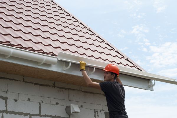 Rain Gutter Repair in Mableton