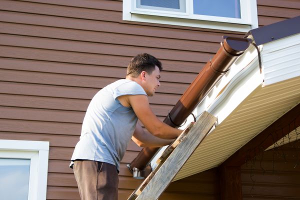 Porch Gutter Replacement in Mableton