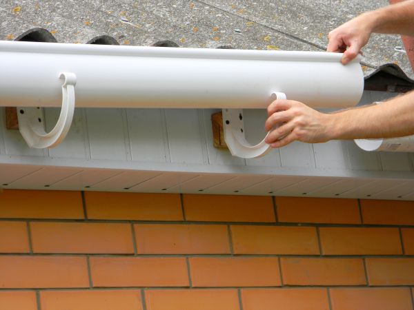 Half Round Gutter Installation in Mableton